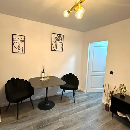 Evelyn Apartment Bistrita  Exterior photo